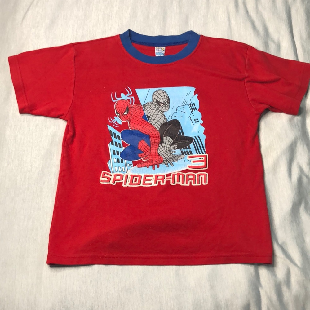 Spider Man Tee size Large